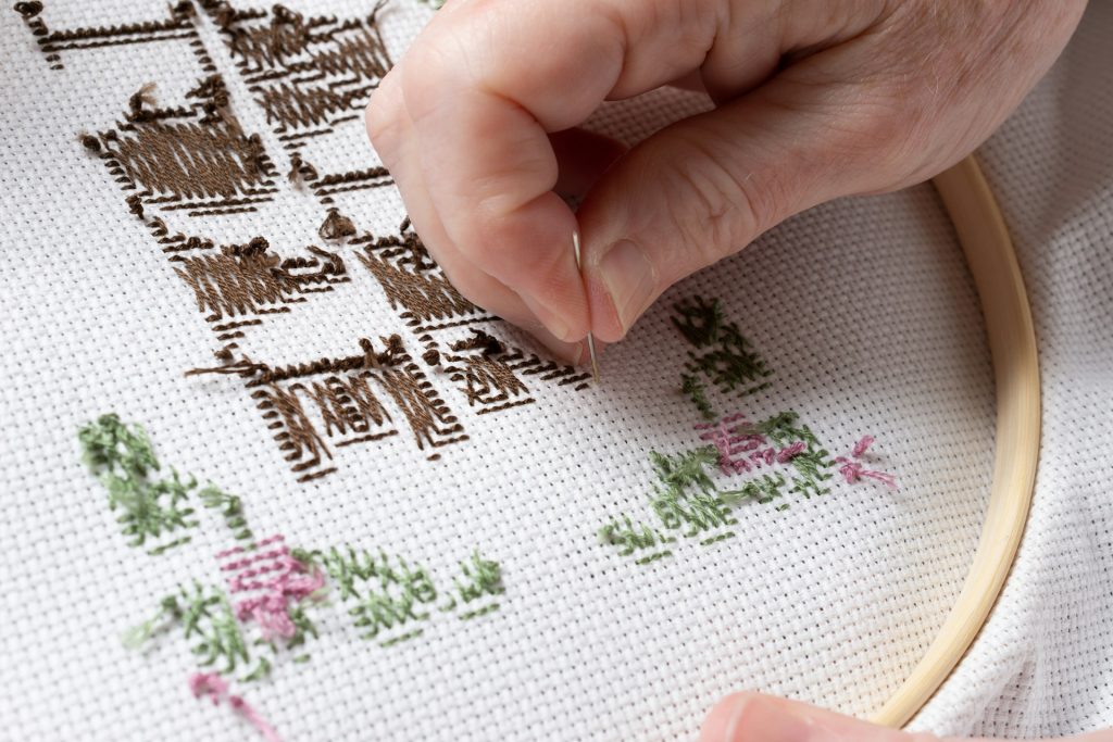 Broderi fødselsdagsløber
